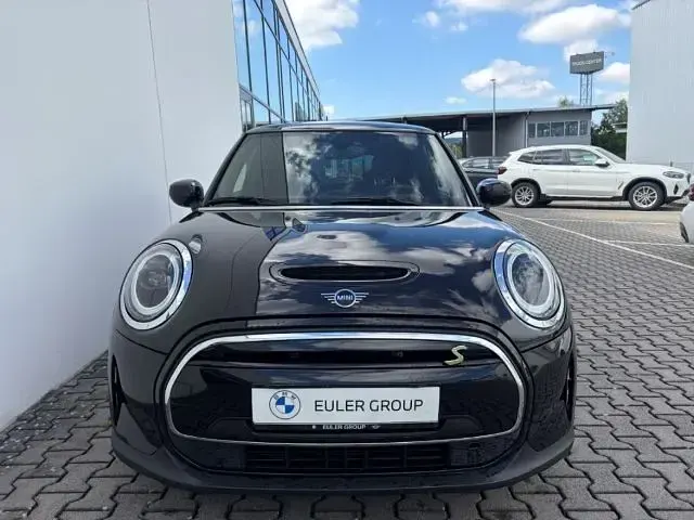 Gebraucht Mini Cooper SE 135 kW (184 PS) 2022 Schwarz Kleinwagen