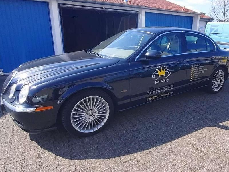Schwarz Gebraucht 2003 Jaguar S-Type Executive Limousine | 18.999 € - Bild 1/4