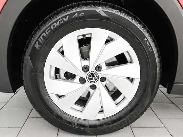 Gebraucht VW T-Cross Life 116 PS (85 kW) 2025 Rot SUV