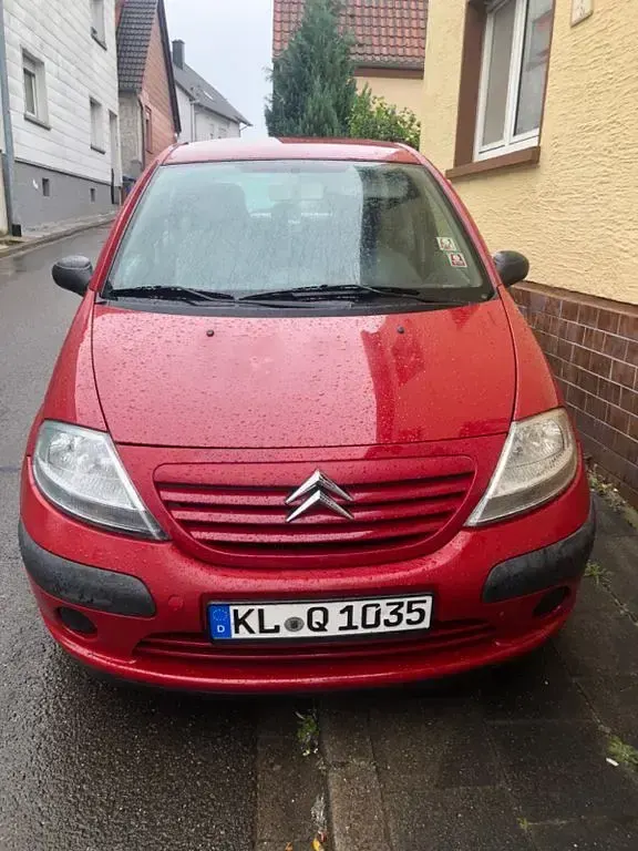 Gebraucht Citroën C3 Exclusive 73 PS (53 kW) 2002 Rot Kleinwagen