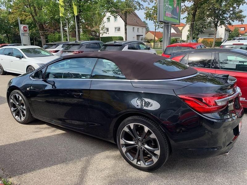 Gebraucht Opel Cascada Innovation 170 PS (125 kW) 2016 Schwarz Cabrio