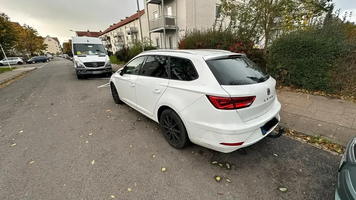 Gebraucht Seat Leon 131 PS (96 kW) 2019 Weiß Kombi