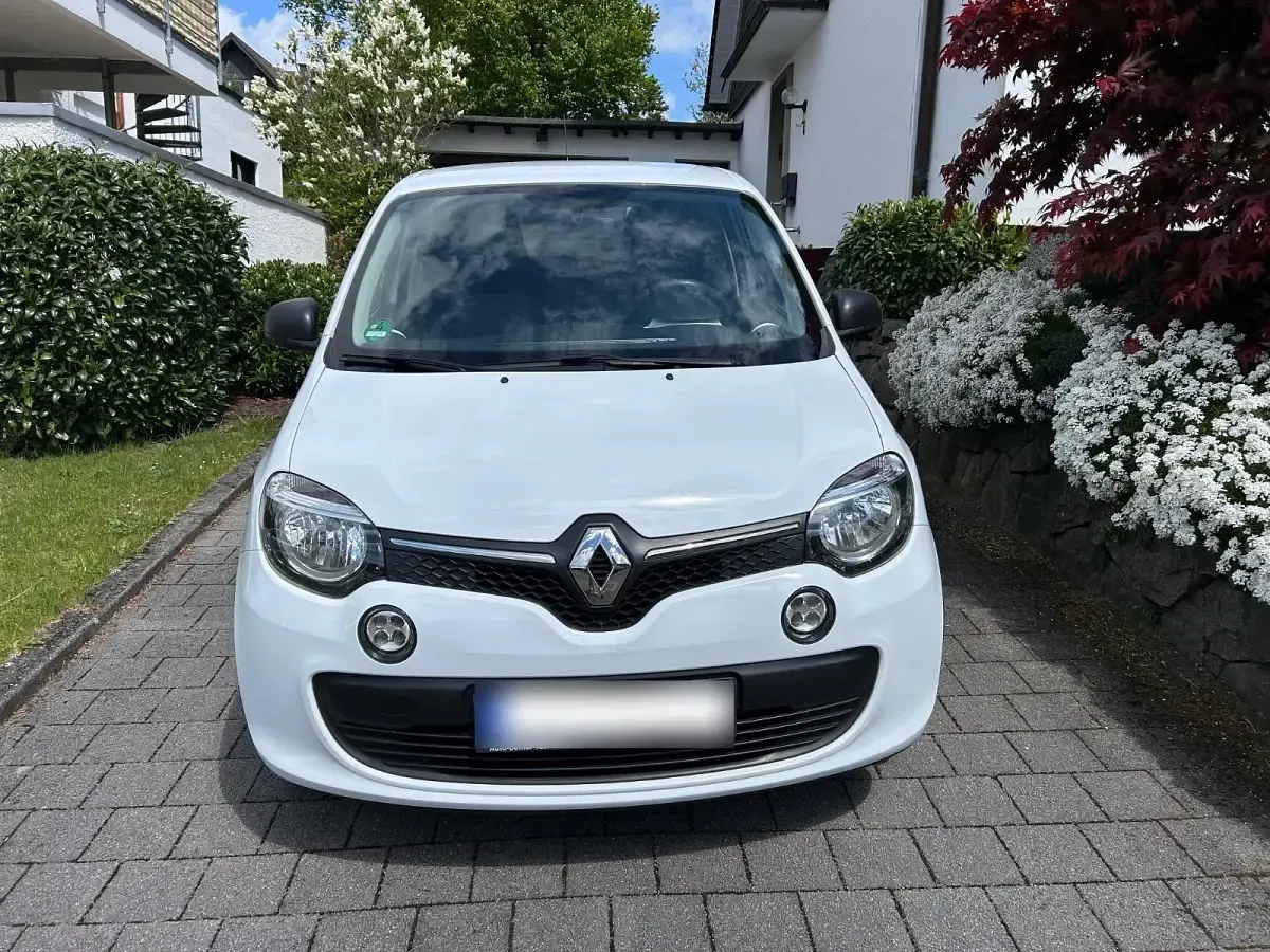 Gebraucht Renault Twingo 69 PS (50 kW) 2018 Weiß Kleinwagen