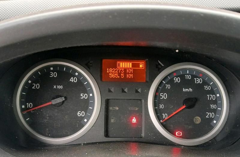 Brugt Renault Trafic 114 HK (83 kW) 2014 Sort MPV