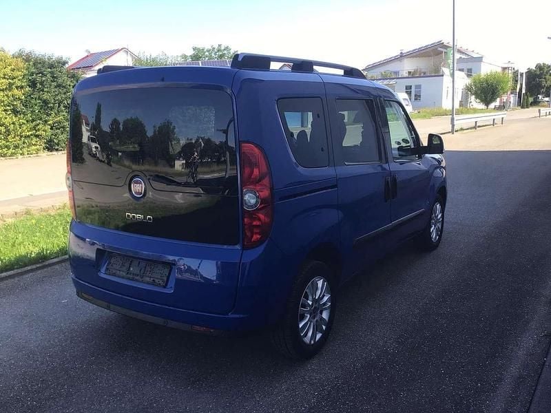 Colore esterno (riviera blau) Gebraucht 2014 Fiat Doblò Van / Kleinbus | 8.290 € (Teuer) - Bild 1/4