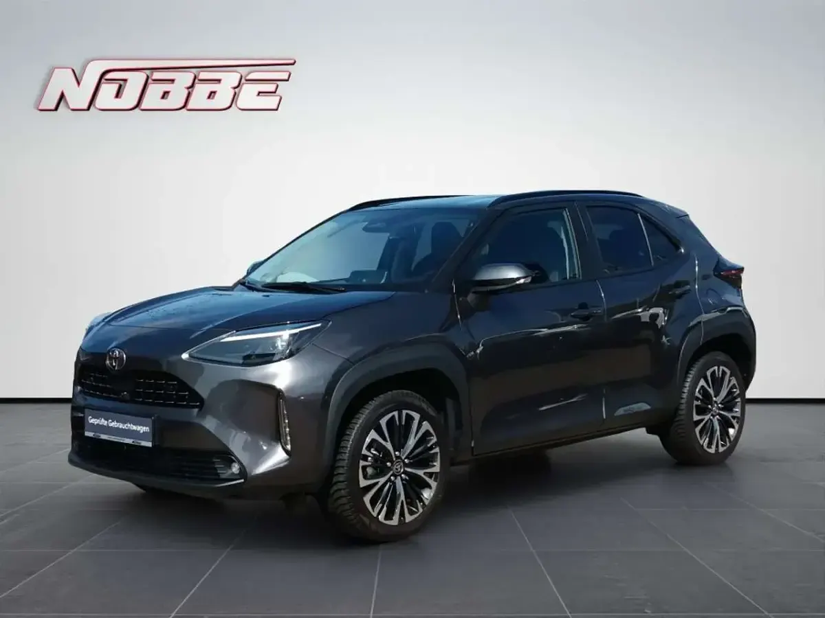 Gebraucht Toyota Yaris Cross Plus 131 PS (96 kW) 2025 SUV