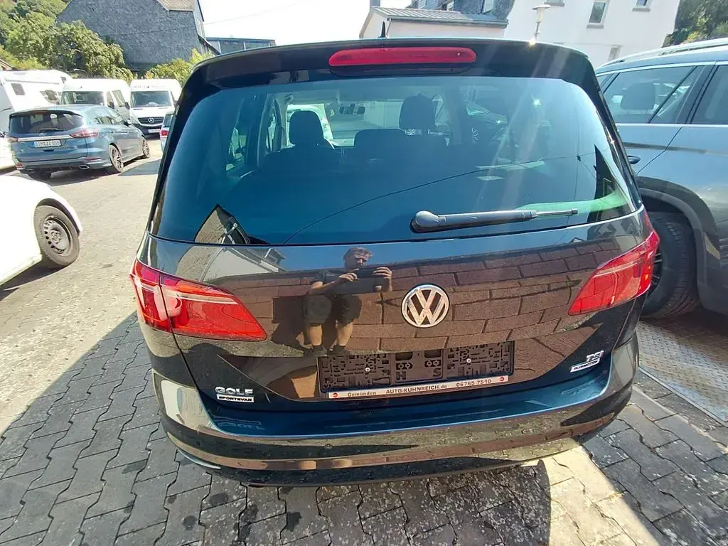 Gebraucht VW Golf Sportsvan Allstar 125 PS (91 kW) 2016 Grau Van / Kleinbus