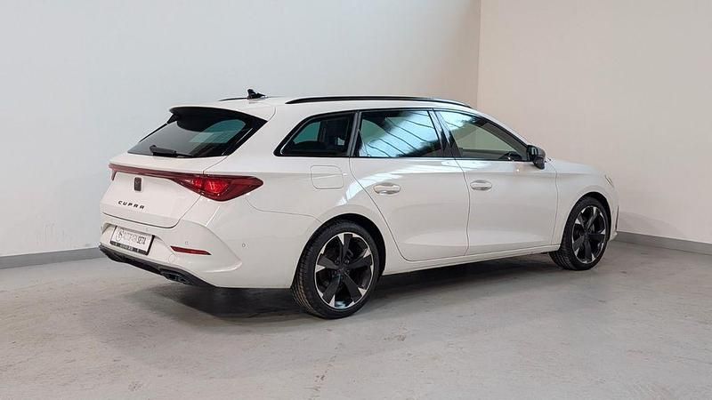 Gebraucht Cupra Leon 150 PS (110 kW) 2023 Weiß Limousine