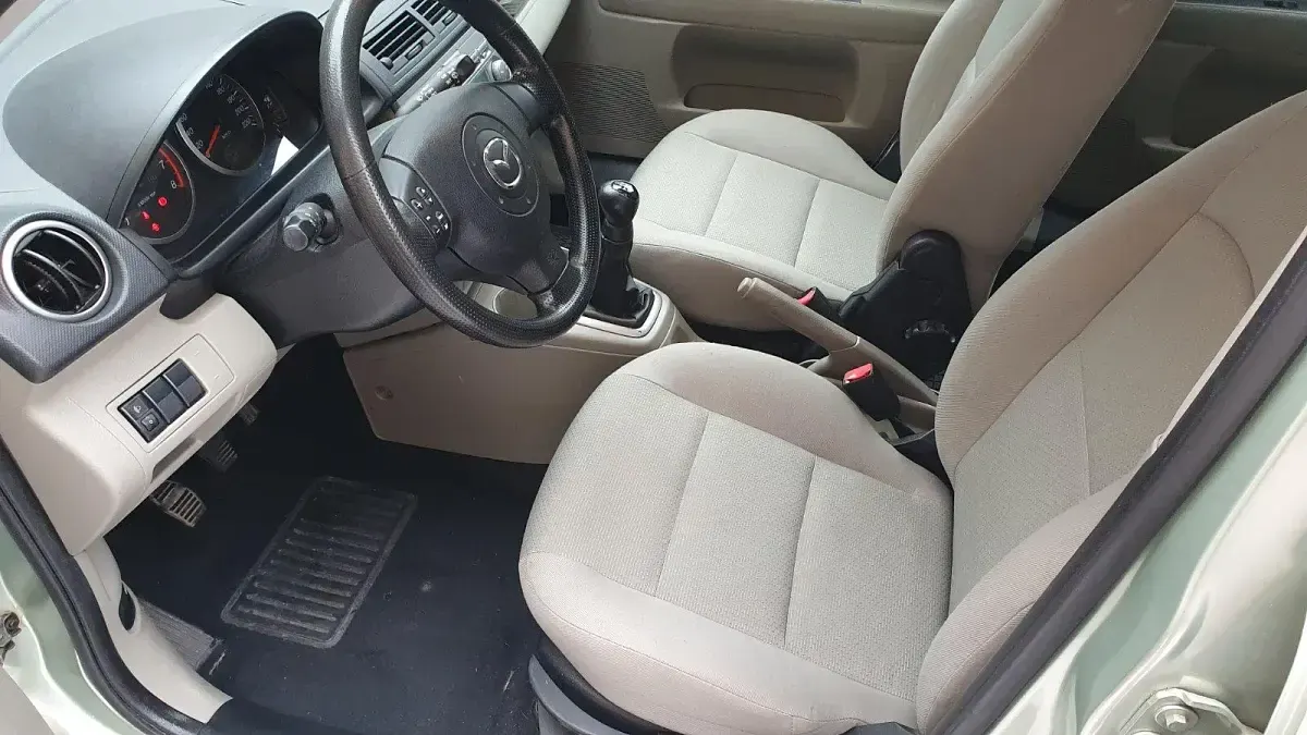 Gebraucht Mazda 2 75 PS (55 kW) 2007 Grün Kleinwagen