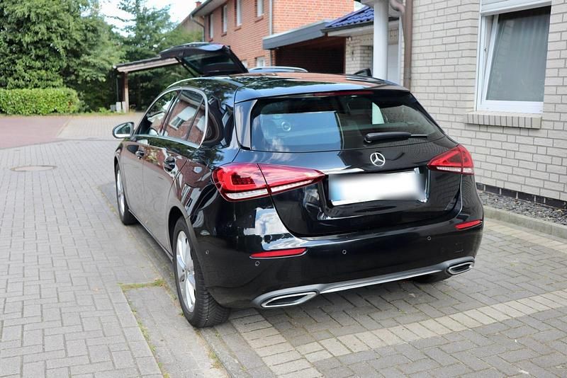 Gebraucht Mercedes A220 190 PS (139 kW) 2019 Schwarz Limousine