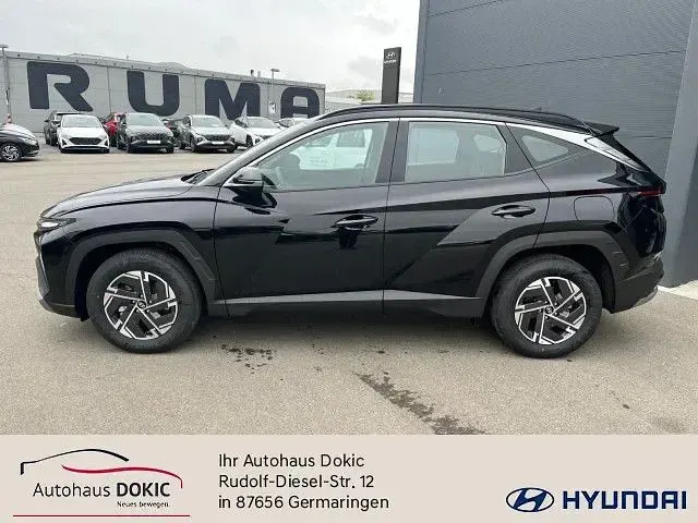 Neu Hyundai Tucson Select 150 PS (110 kW) 2026 Schwarz SUV