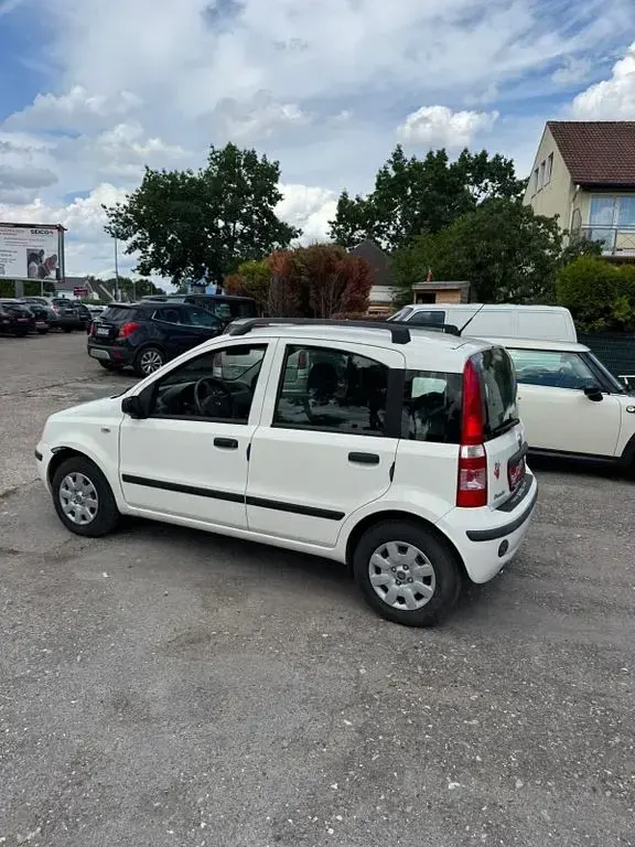 Gebraucht Fiat Panda Dynamic 60 PS (44 kW) 2009 Weiß Kleinwagen