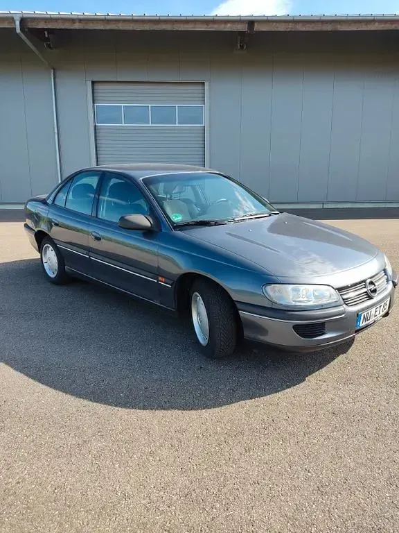 Gebraucht Opel Omega 136 PS (100 kW) 1997 Grau Limousine