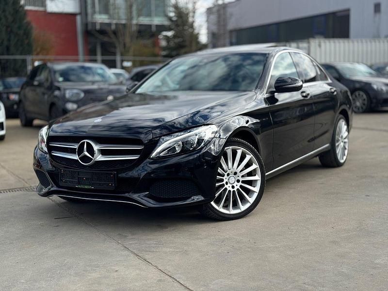 Schwarz Gebraucht 2016 Mercedes C220 Avantgarde Limousine | 18.550 € (Fairer Preis) - Bild 1/4