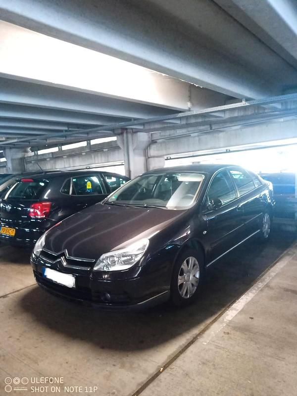 Braun Gebraucht 2006 Citroën C5 Tendance Limousine | 1.000 € (Superpreis) - Bild 1/4