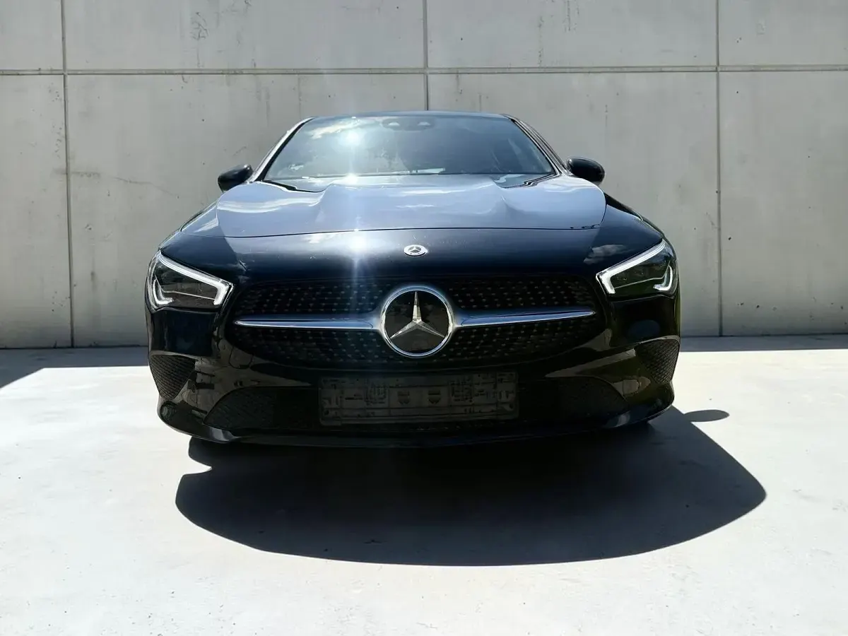 Gebraucht Mercedes CLA200 150 PS (110 kW) 2022 Schwarz Kombi