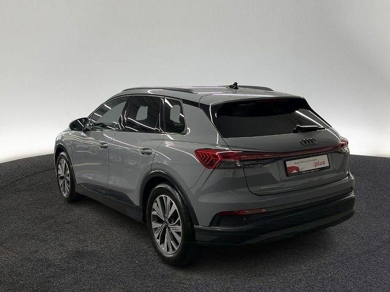 Gebraucht Audi Q4 e-tron Ambiente 150 kW (204 PS) 2023 Kieselgrau SUV