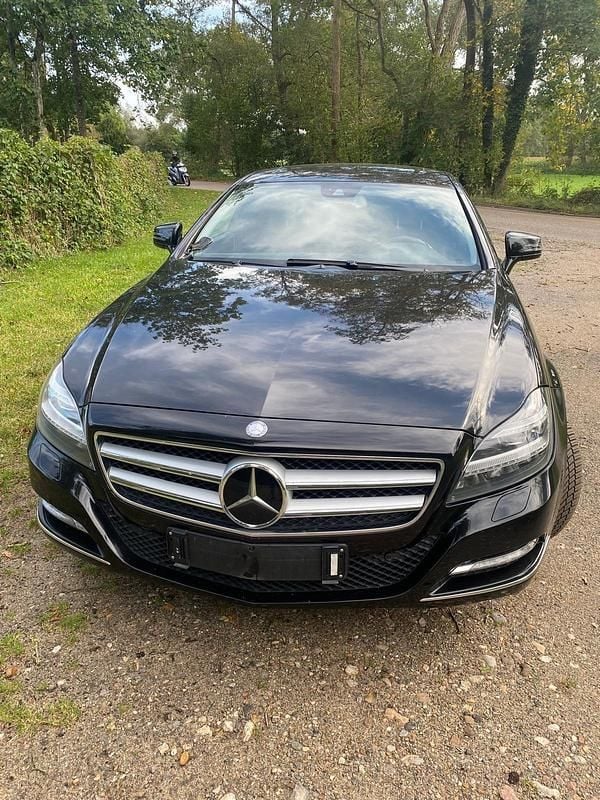 Schwarz Gebraucht 2011 Mercedes CLS350 Limousine | 13.900 € (Superpreis) - Bild 1/4