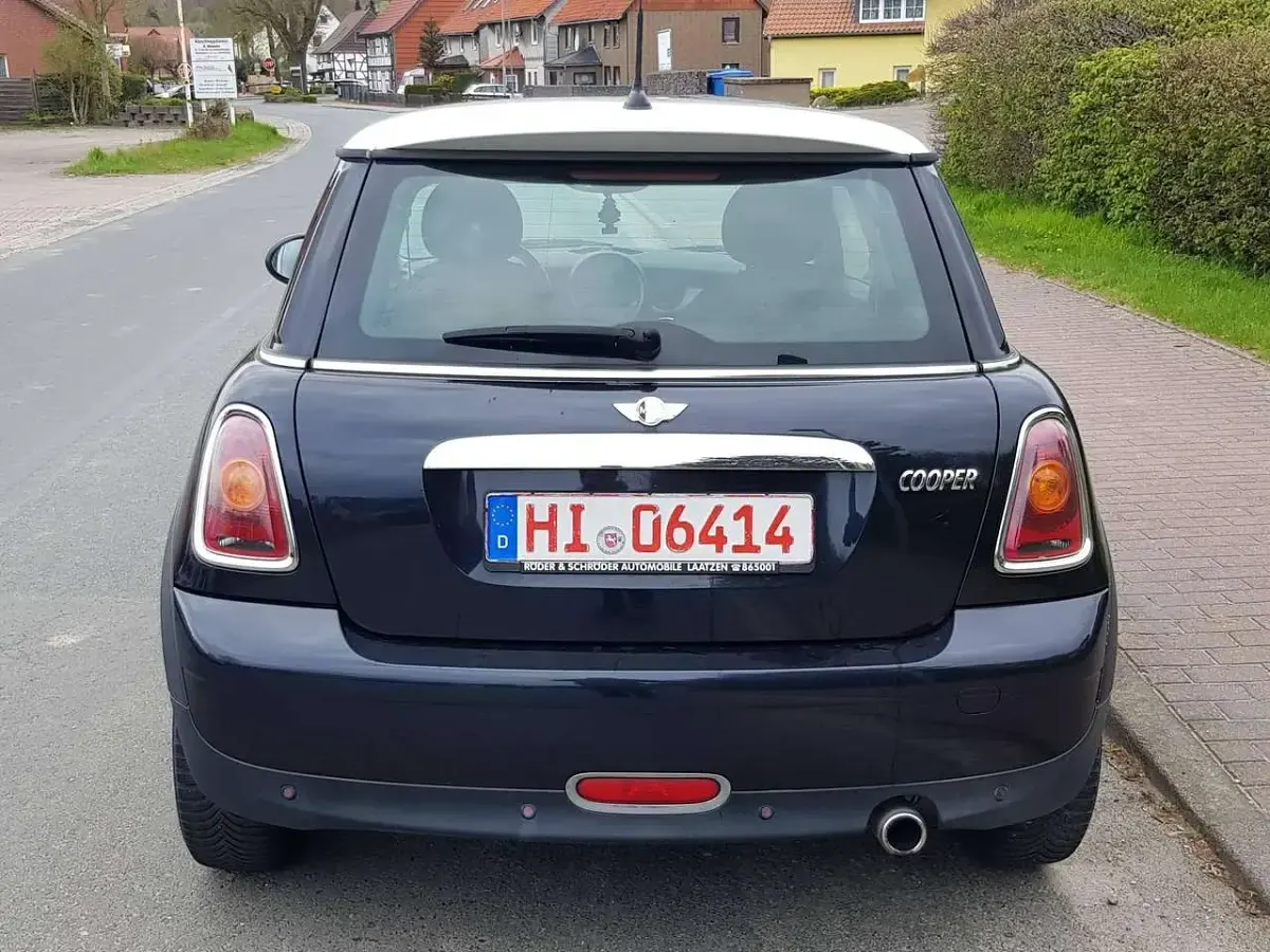 Gebraucht Mini Cooper 120 PS (88 kW) 2007 Astro black metallic Kleinwagen