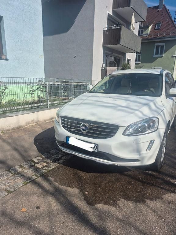 Gebraucht Volvo XC60 Ocean Race 254 PS (186 kW) 2016 Weiß SUV