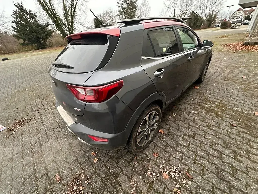 Gebraucht Kia Stonic Platinum Edition 120 PS (88 kW) 2018 Grau SUV