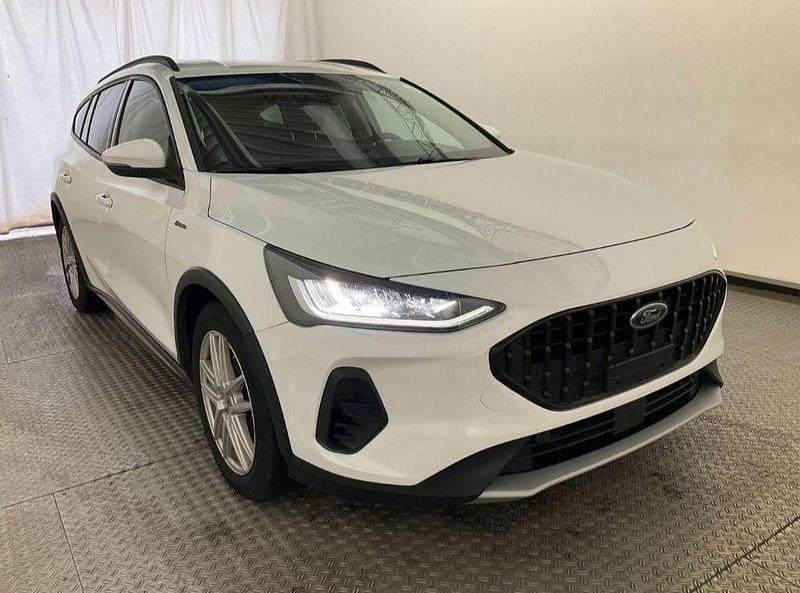 Gebraucht Ford Focus 120 PS (88 kW) 2022 Weiß Kombi