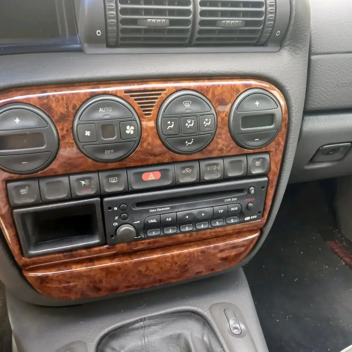 Gebraucht Opel Omega 136 PS (100 kW) 1999 Schwarz Limousine