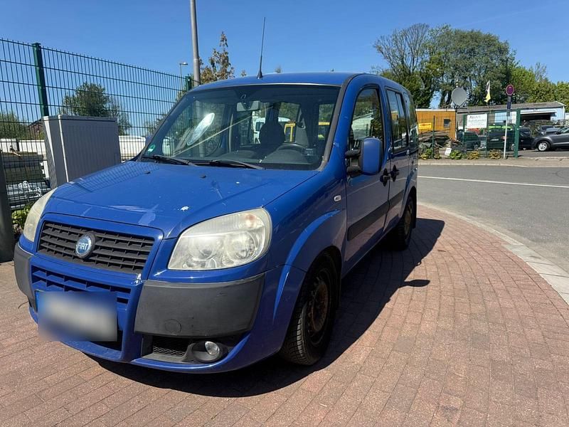 Occasion Fiat Doblò 77 ch (56 kW) 2007 Bleue Monospace