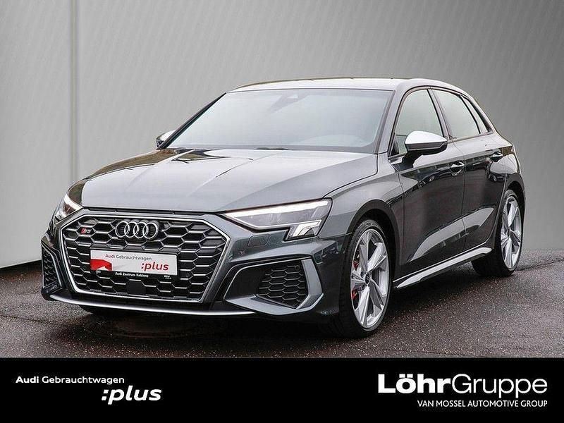 Daytonagrau perleffekt Gebraucht 2022 Audi S3 Ambiente Limousine | 35.580 € (Guter Preis) - Bild 1/4