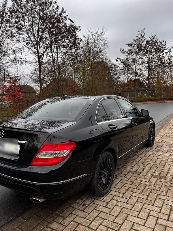 Gebraucht Mercedes C320 224 PS (164 kW) 2007 Schwarz Limousine