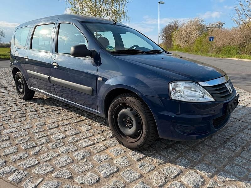 Usata Dacia Logan 75 CV (55 kW) 2009 Blu Station wagon