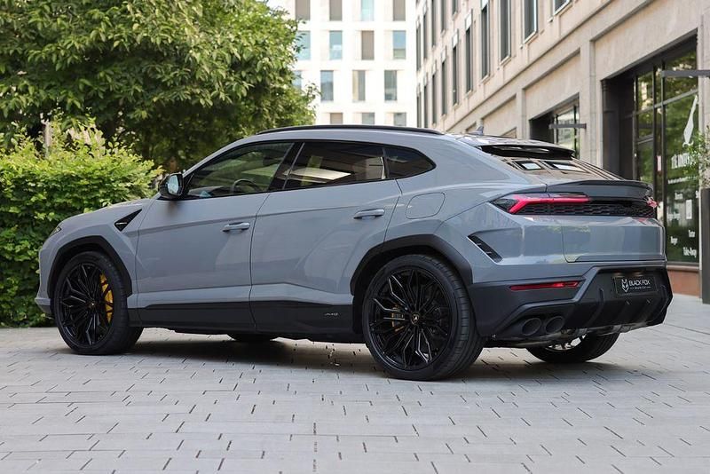 Neu Lamborghini Urus 799 PS (587 kW) 2025 Grigio china shiny (sonderfarb SUV
