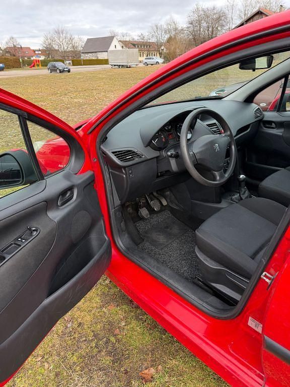 Gebraucht Peugeot 207 Filou 95 PS (69 kW) 2009 Rot Kombi