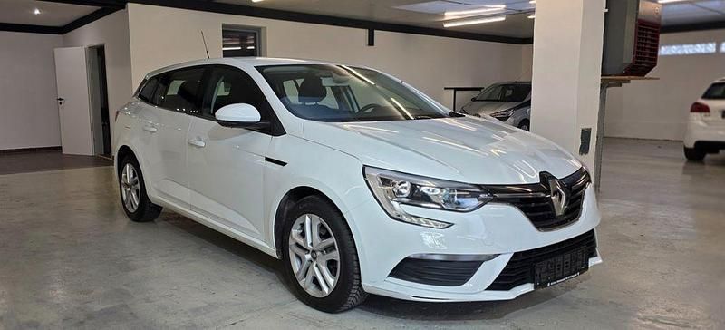 Gebraucht Renault Mégane IV 101 PS (74 kW) 2017 Weiß Limousine