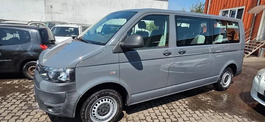 Gebraucht VW T5 140 PS (102 kW) 2015 Grau Van