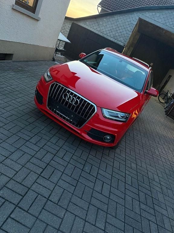 Rot Gebraucht 2014 Audi Q3 SUV | 14.300 € (Fairer Preis) - Bild 1/4
