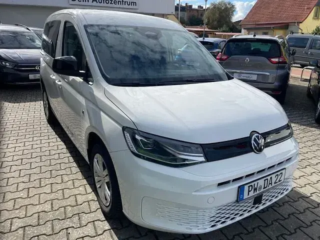 Gebraucht VW Caddy Basis 116 PS (85 kW) 2025 Candyweiß Van / Kleinbus