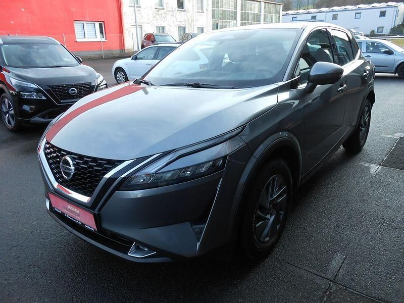 Gebraucht Nissan Qashqai Acenta 140 PS (102 kW) 2021 Grau SUV