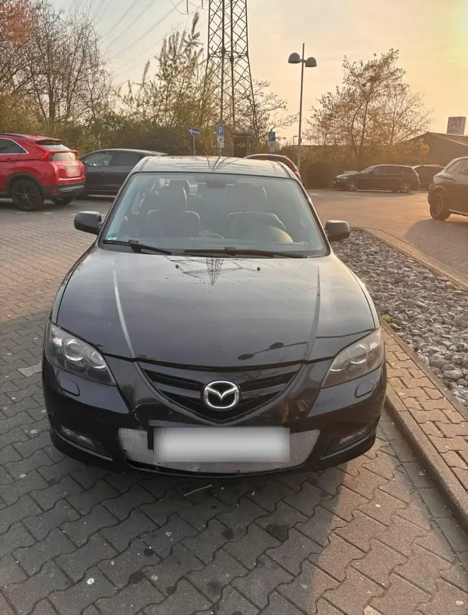 Second-hand Mazda 3 105 CP (77 kW) 2009 Negru Berlinǎ
