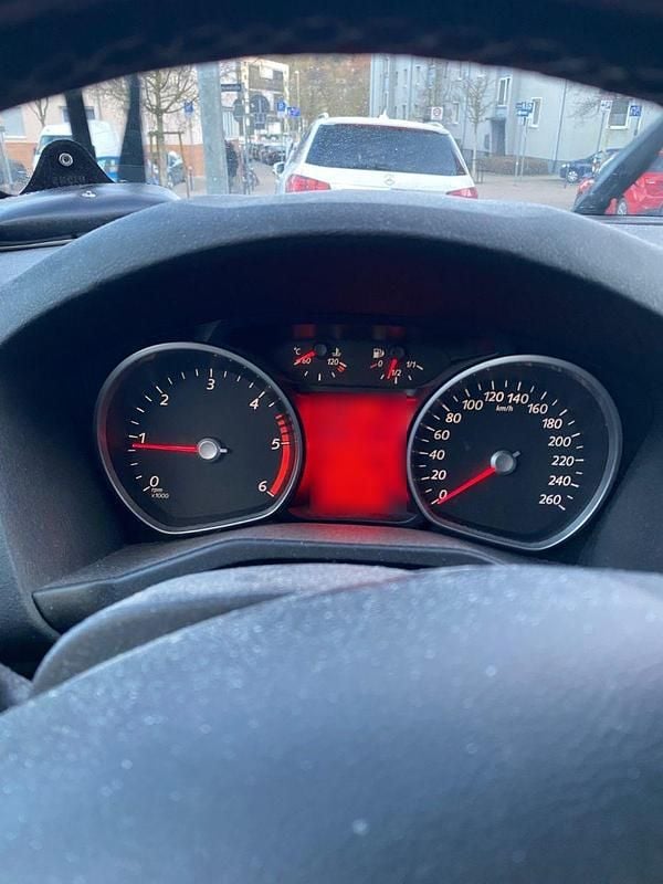 Gebraucht Ford Mondeo Ambiente 140 PS (102 kW) 2012 Grau Kombi