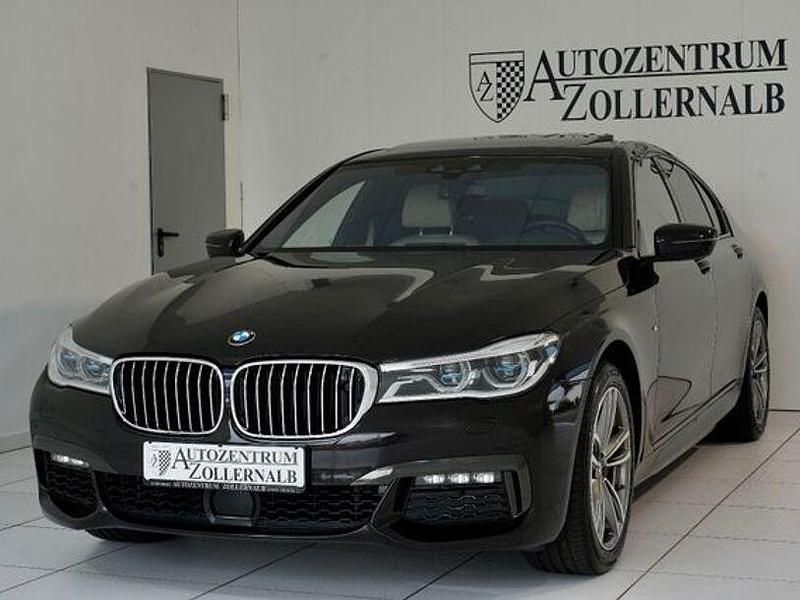 Gebraucht BMW 750 M Sport 449 PS (330 kW) 2018 Schwarz Limousine