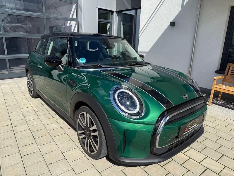 Grün Gebraucht 2022 Mini Cooper Kleinwagen | 20.490 € (Guter Preis) - Bild 1/4