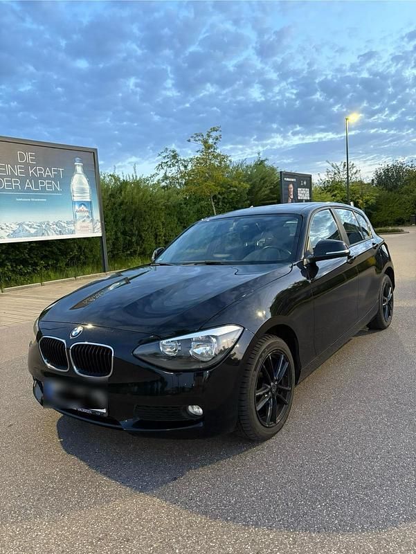 Schwarz Gebraucht 2014 BMW 114 Kleinwagen | 8.450 € (Fairer Preis) - Bild 1/4