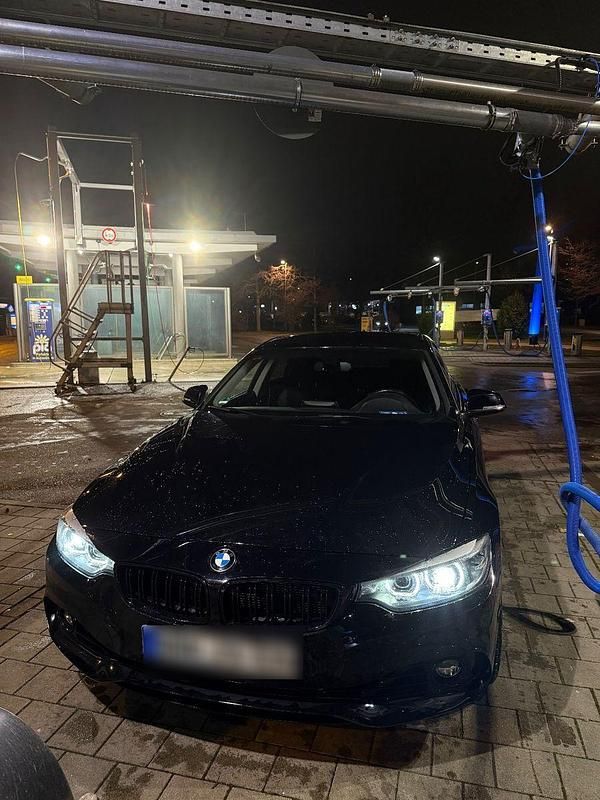 Gebraucht BMW 418 136 PS (100 kW) 2018 Schwarz Coupé