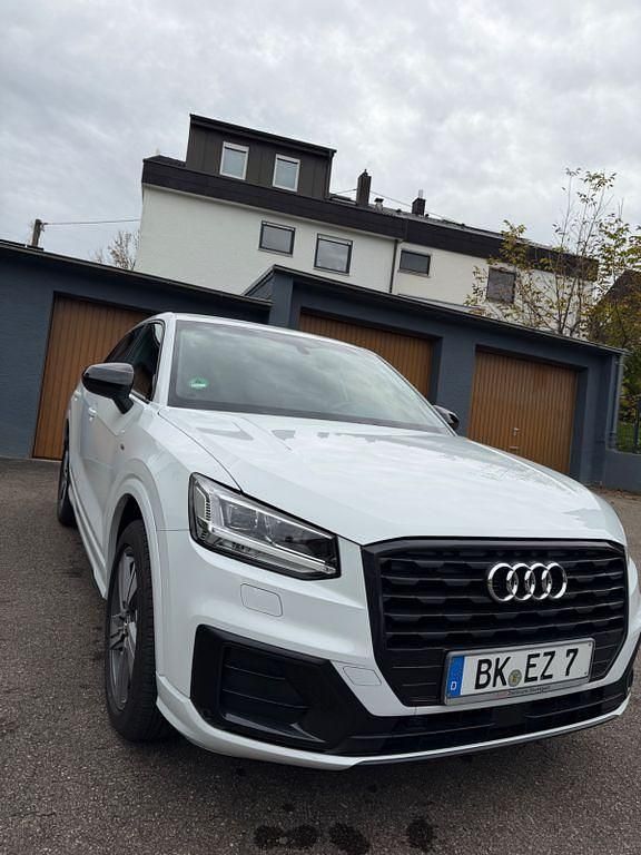 Gebraucht Audi Q2 S-Line 150 PS (110 kW) 2020 Weiß SUV