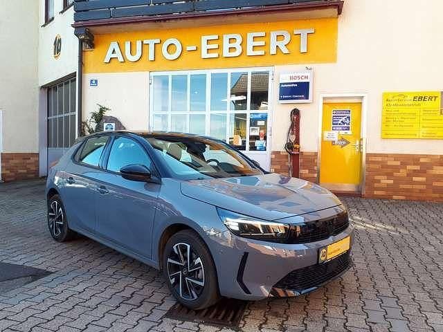 Gebraucht Opel Corsa 101 PS (74 kW) 2025 Grafik grau / dach schwarz Kleinwagen