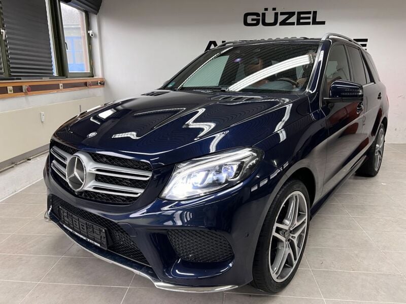 Cavansitblau metalliclack Gebraucht 2015 Mercedes GLE350 AMG line SUV | 30.980 € (Fairer Preis) - Bild 1/4