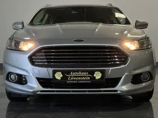 Gebraucht Ford Mondeo Titanium 150 PS (110 kW) 2015 Silber Limousine