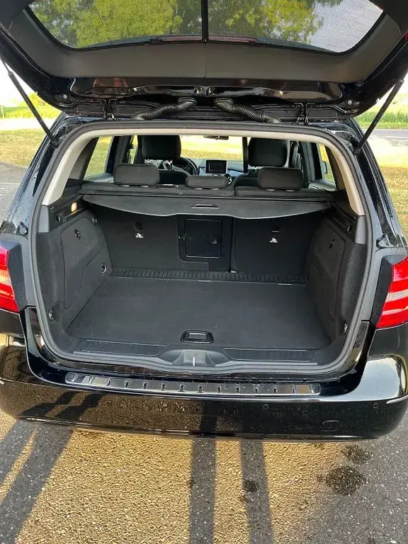 Gebraucht Mercedes B200 156 PS (114 kW) 2013 Schwarz Kleinwagen