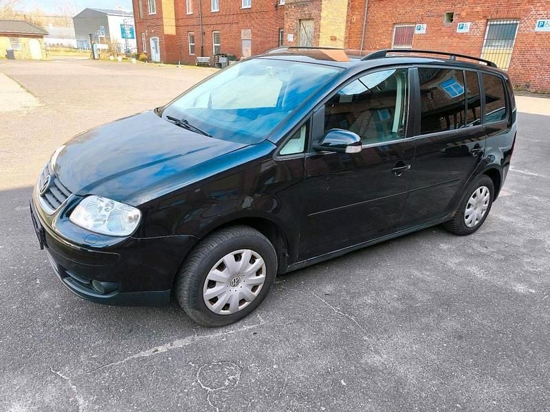 Gebraucht VW Touran 102 PS (75 kW) 2005 Schwarz Van / Kleinbus